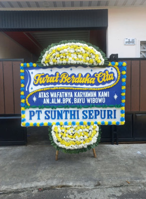 Papan Bunga Duka di Sekupang