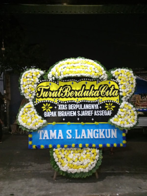Papan Bunga Duka di Sekupang