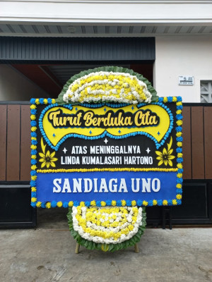 Papan Bunga Duka di Sekupang